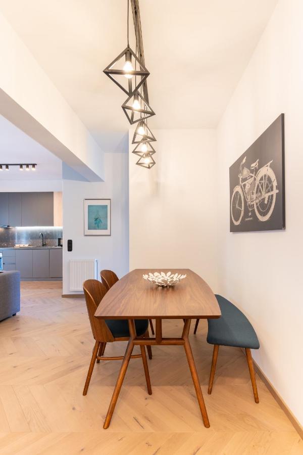 Elegant Apartment In Center, 5Min To History Sites Афіни Екстер'єр фото