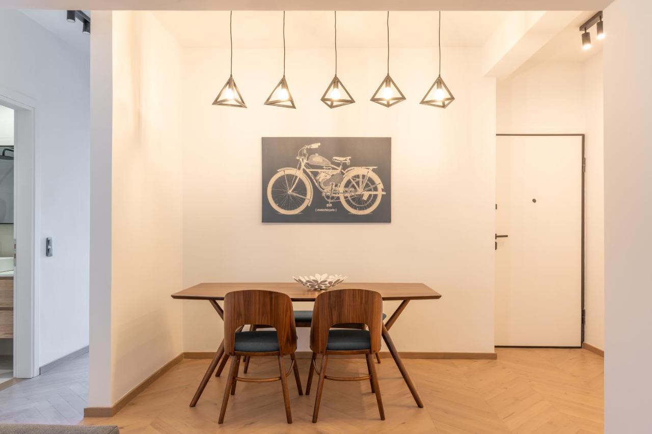 Elegant Apartment In Center, 5Min To History Sites Афіни Екстер'єр фото