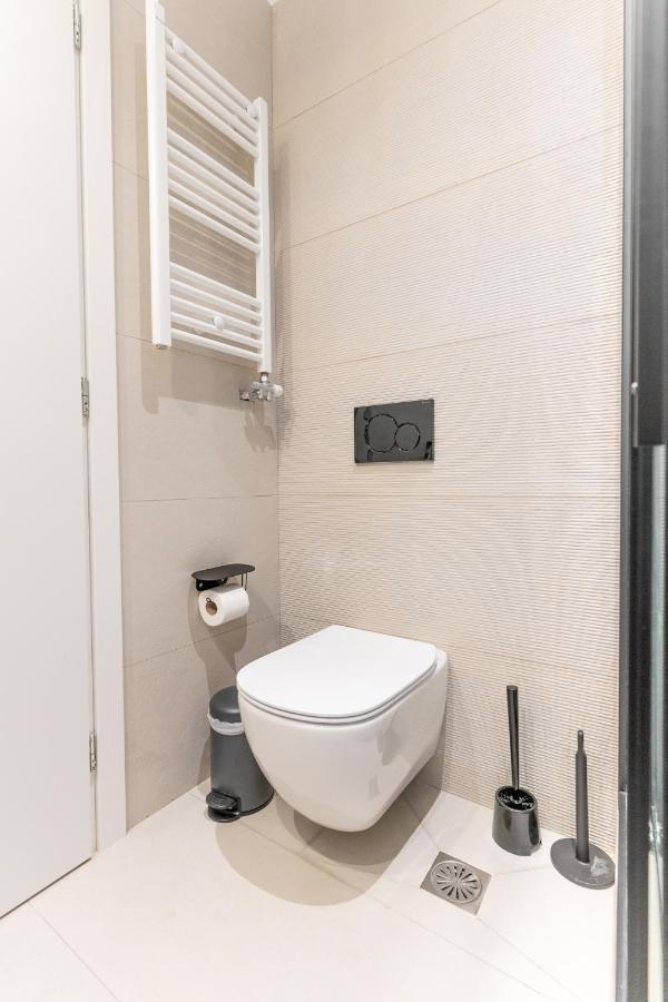 Elegant Apartment In Center, 5Min To History Sites Афіни Екстер'єр фото